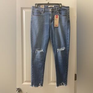 Levi’s 711 skinny